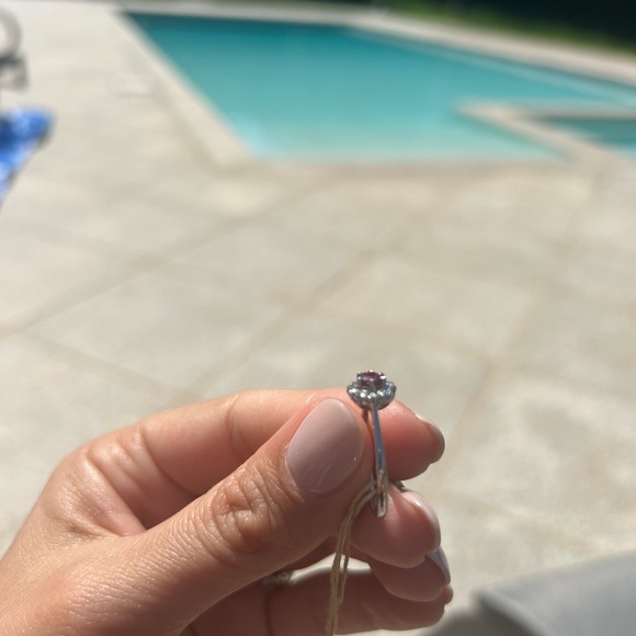 Simple Ruby Ring - Picture 6 of 6